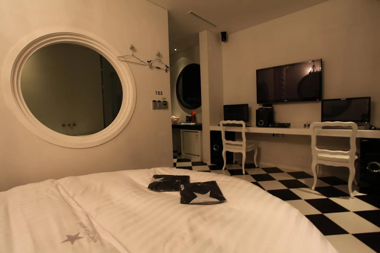 ** Motel Nine Star Hotel Seoul South Korea