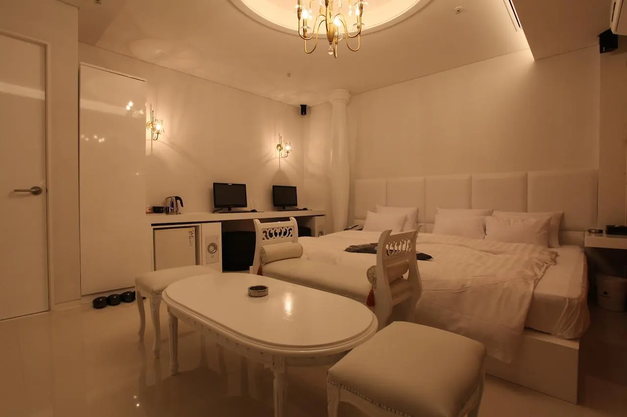 Nine Star Hotel Seoul 2*,  South Korea